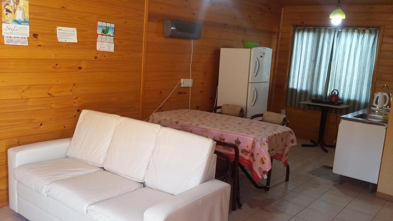 Cabanas Palo Blanco Gobernador Costa Luaran gambar